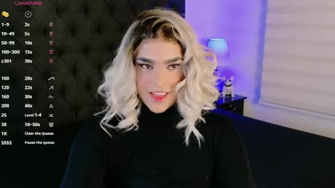 scarleth_sweety online show from June 8, 2026, 11:27 pm