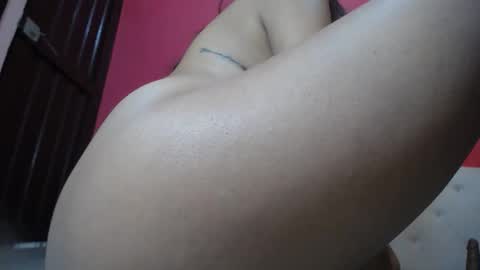 candy monrroy online show from December 3, 2025, 2:15 pm