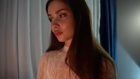 Snapshot of scarletmore chatting on June 19, 2026, 9:29 pm Scarlet online show from June 19, 2026, 9:29 pm