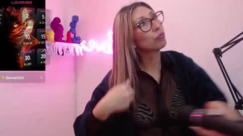 Scarlett online show from January 6, 2026, 11:47 am