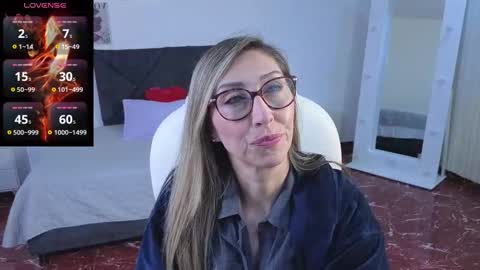 Scarlett online show from March 26, 2026, 11:49 am