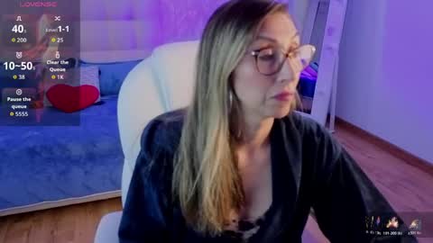 Scarlett online show from June 3, 2026, 11:46 am