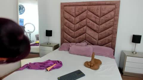 Snapshot of scarlett__noir chatting on March 12, 2026, 8:26 pm scarlett__noir online show from March 12, 2026, 8:26 pm