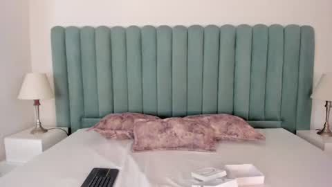 scarlett__noir online show from June 14, 2026, 11:40 pm