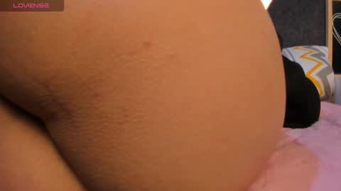 Scarlett Anaiz online show from February 20, 2026, 1:35 am