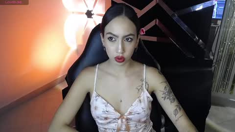 Snapshot of scarlett_buttock chatting on January 18, 2025, 12:47 pm Scarlett online show from January 18, 2025, 12:47 pm