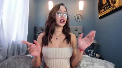Snapshot of scarlett_buttock chatting on October 14, 2025, 4:41 pm Scarlett online show from October 14, 2025, 4:41 pm