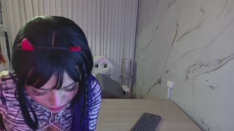 Scarlett Collins online show from January 19, 2025, 4:12 am