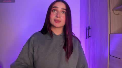 SCARLETT COLLINS online show from February 3, 2026, 4:21 am