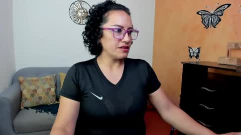 Snapshot of scarlett_sax chatting on May 6, 2026, 10:26 pm Scarlett sax online show from May 6, 2026, 10:26 pm