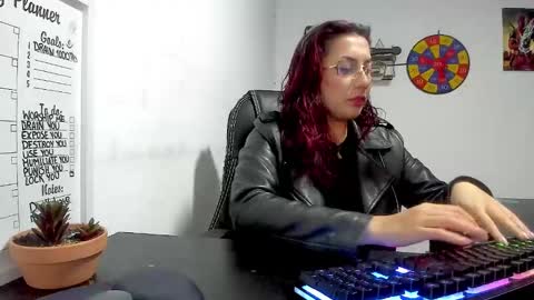 Mistress Scarlett online show from December 3, 2024, 3:00 pm