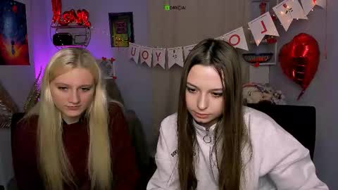 Scarlett online show from February 9, 2026, 2:54 pm