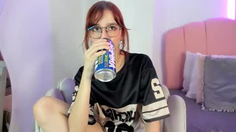 scarlett smith 3 online show from March 2, 2026, 7:15 am