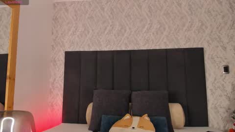 Scarlett online show from December 21, 2025, 4:08 am