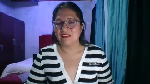 scarlett_widow online show from November 14, 2025, 3:16 am