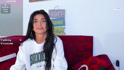 Snapshot of scarletta1215 chatting on February 26, 2025, 6:15 am Daniela Camacho online show from February 26, 2025, 6:15 am