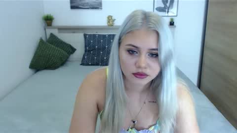 Hi there guys  My pleasure in your hands  pvt is open online show from September 28, 2025, 4:34 pm
