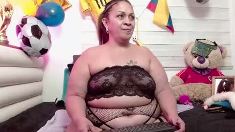 Snapshot of scarlettbooty chatting on July 7, 2026, 12:09 pm scarlettbooty online show from July 7, 2026, 12:09 pm