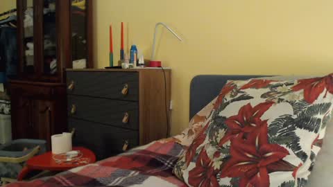 Snapshot of scarlettford chatting on December 12, 2024, 3:16 pm Scarlett online show from December 12, 2024, 3:16 pm