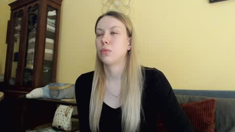 Snapshot of scarlettford chatting on February 2, 2025, 4:11 pm Scarlett online show from February 2, 2025, 4:11 pm