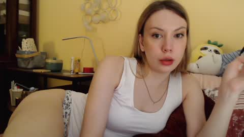 Snapshot of scarlettford chatting on February 8, 2025, 4:25 pm Scarlett online show from February 8, 2025, 4:25 pm