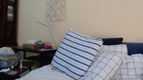 Snapshot of scarlettford chatting on February 19, 2025, 6:00 pm Scarlett online show from February 19, 2025, 6:00 pm