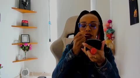 Scarlett online show from January 12, 2025, 1:16 pm