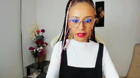 Scarlett online show from February 14, 2025, 12:19 am