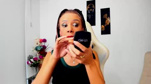 Scarlett online show from March 6, 2025, 8:48 pm