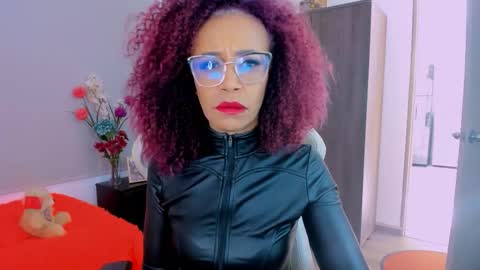 Scarlett online show from March 11, 2026, 8:59 pm