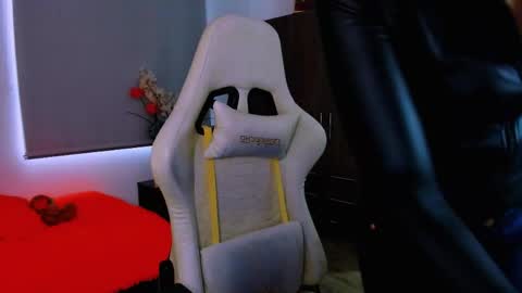 Scarlett online show from June 8, 2026, 9:04 pm