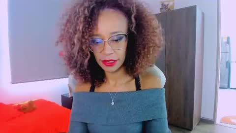 Scarlett online show from June 12, 2026, 9:03 pm