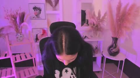 scarlettmurr online show from September 21, 2025, 6:59 am