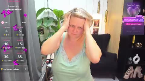 Snapshot of scarlettsoft chatting on June 29, 2026, 5:46 am Scarlett online show from June 29, 2026, 5:46 am