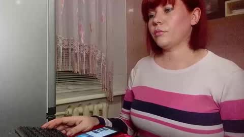 Anya online show from December 1, 2025, 5:40 pm