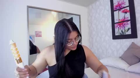 Scarlett Whitmore online show from October 8, 2025, 3:26 am