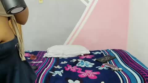 Snapshot of scarllet_lan chatting on February 6, 2025, 5:57 am scarllet_lan online show from February 6, 2025, 5:57 am