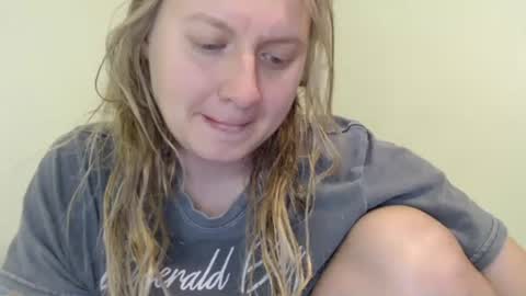 Snapshot of scartit chatting on October 21, 2025, 4:13 am ScarTit Bernhard online show from October 21, 2025, 4:13 am