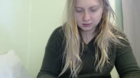 Snapshot of scartit chatting on October 29, 2025, 7:15 pm ScarTit Bernhard online show from October 29, 2025, 7:15 pm