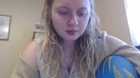 Snapshot of scartit chatting on December 1, 2025, 6:57 pm ScarTit Bernhard online show from December 1, 2025, 6:57 pm