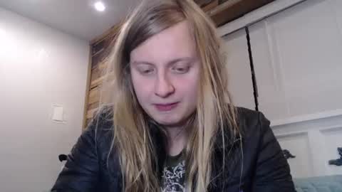 ScarTit Bernhard online show from February 1, 2026, 11:58 pm