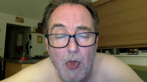Snapshot of scbiggersballs chatting on April 23, 2026, 1:29 am scbiggersballs online show from April 23, 2026, 1:29 am