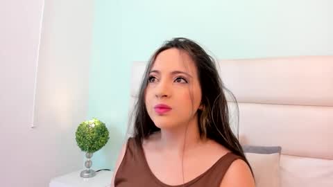 SCARLET online show from March 6, 2026, 11:39 am