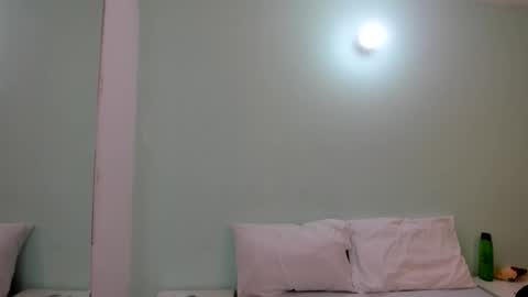 SCARLET online show from April 17, 2026, 10:51 am