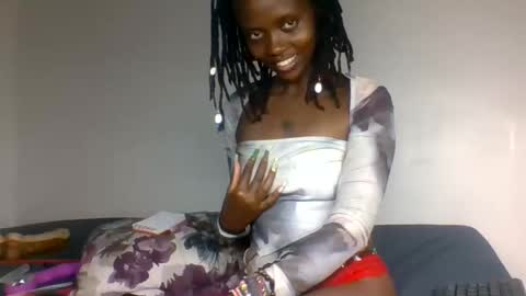 Snapshot of scentedfriction chatting on November 15, 2025, 6:00 am scentedfriction online show from November 15, 2025, 6:00 am