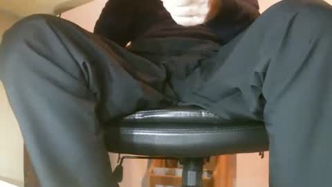 Snapshot of schlueppee chatting on November 16, 2025, 2:55 pm Fritz Schluepper online show from November 16, 2025, 2:55 pm