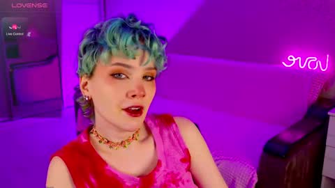 Rina online show from December 18, 2024, 1:34 pm