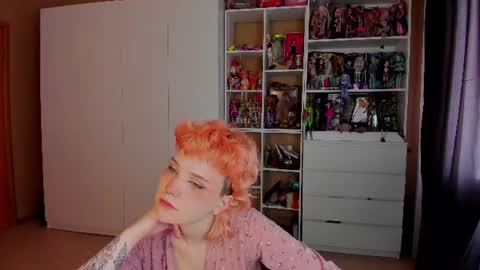 Snapshot of school_love chatting on June 25, 2026, 8:08 am Rina online show from June 25, 2026, 8:08 am