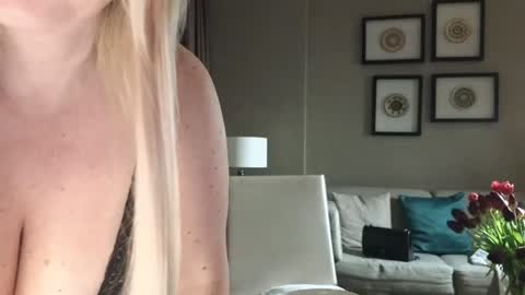 cindy desire online show from March 11, 2026, 7:20 pm