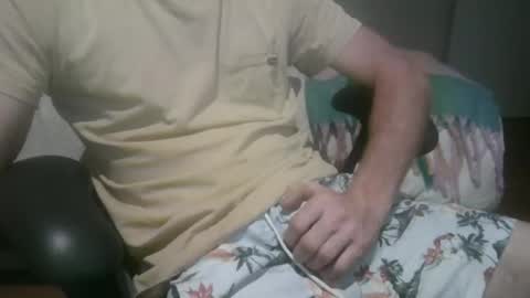 Snapshot of sclad83 chatting on September 23, 2025, 11:24 am sclad83 online show from September 23, 2025, 11:24 am